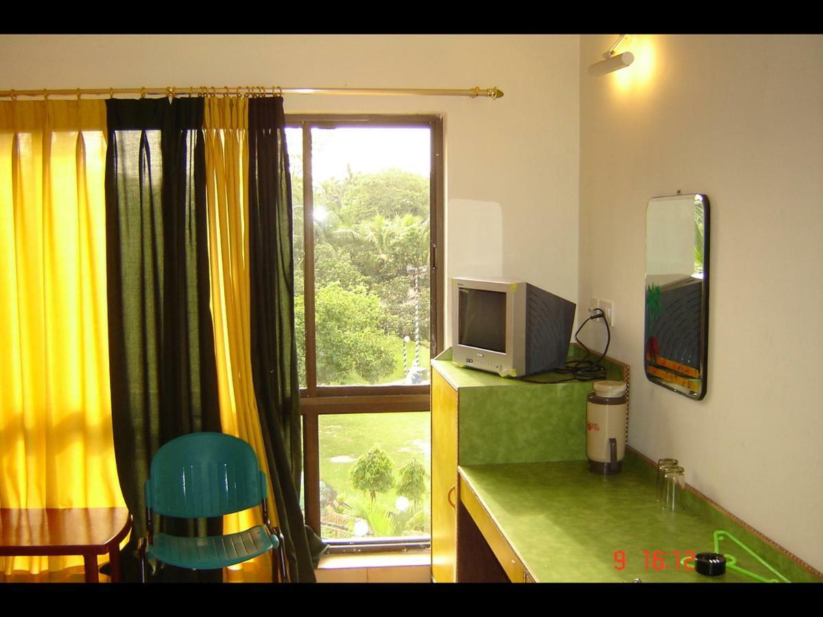 Palm Village Resort Kolkata Exterior photo
