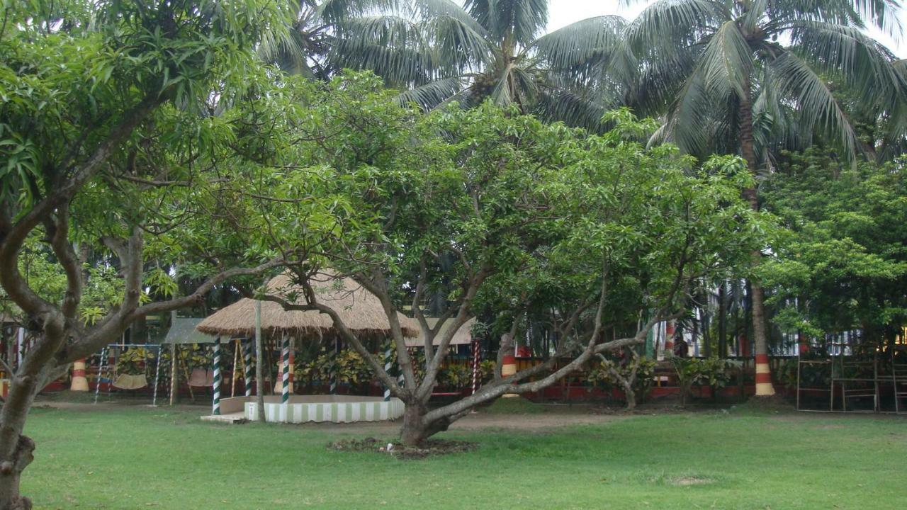 Palm Village Resort Kolkata Exterior photo