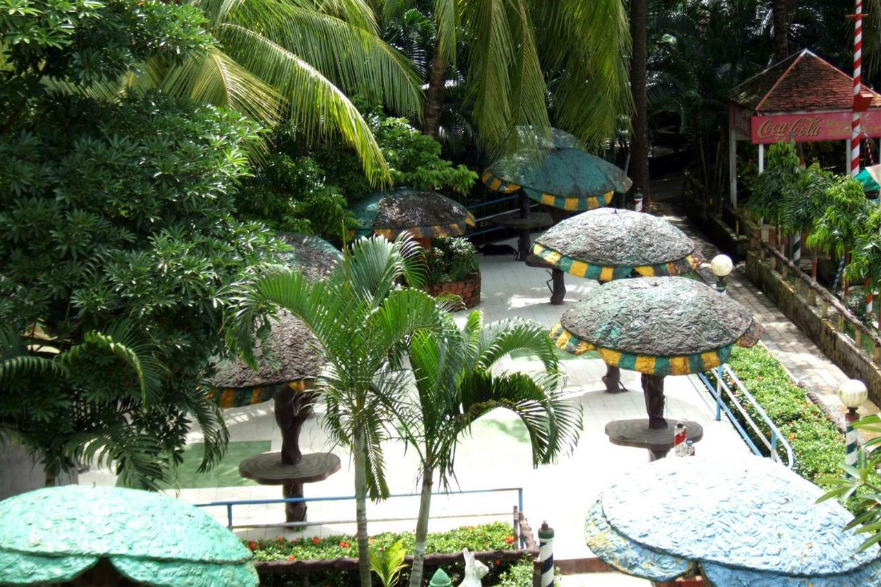 Palm Village Resort Kolkata Exterior photo